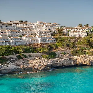 https://blau-punta-reina-resort.balearic-islands.net