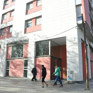 https://residencia-universitaria-la-ciutadella.catalonia-hotels.com